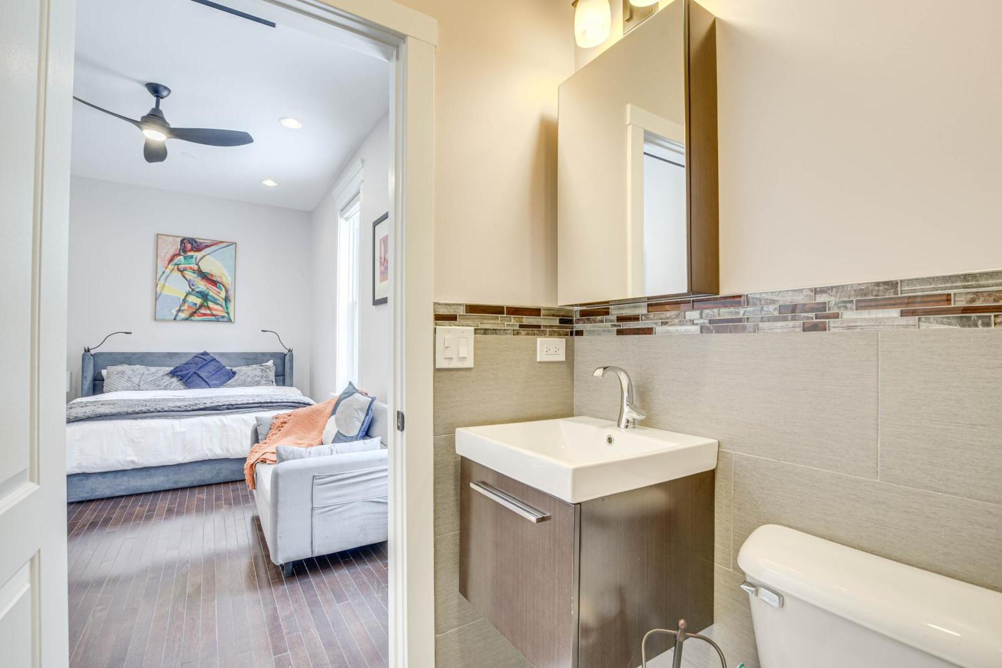 Spacious Condo With Deck About 3 Mi To Downtown Chicago! Extérieur photo