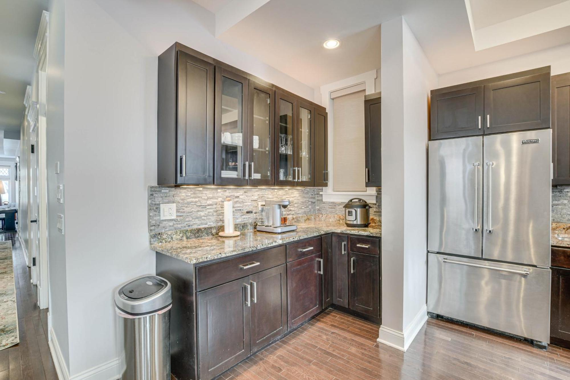 Spacious Condo With Deck About 3 Mi To Downtown Chicago! Extérieur photo